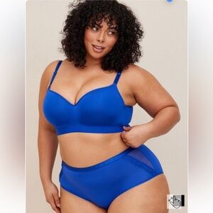 Full Coverage Balconette Lightly Lined 360° Back Smoothing™ Bra 40F